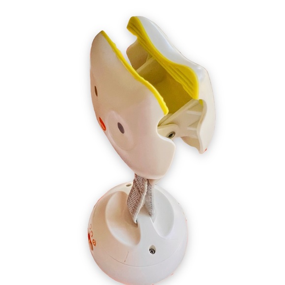 Skip Hop 3-in-1 Travel Mobile Soother, 0+ - Picture 5 of 7